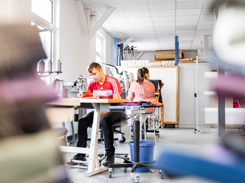 Textilverarbeitung in der Gerd-Hahlbrock-Werkstatt